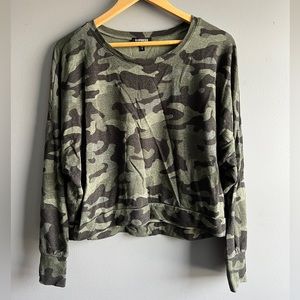 Express camouflage Top